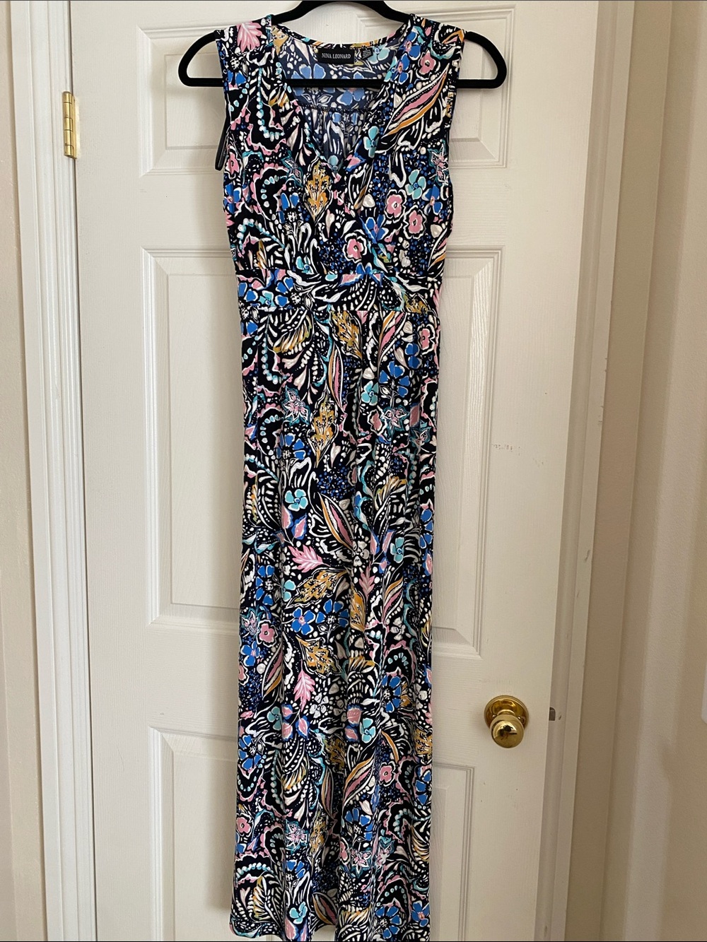 Women's dress, Nina Leonard